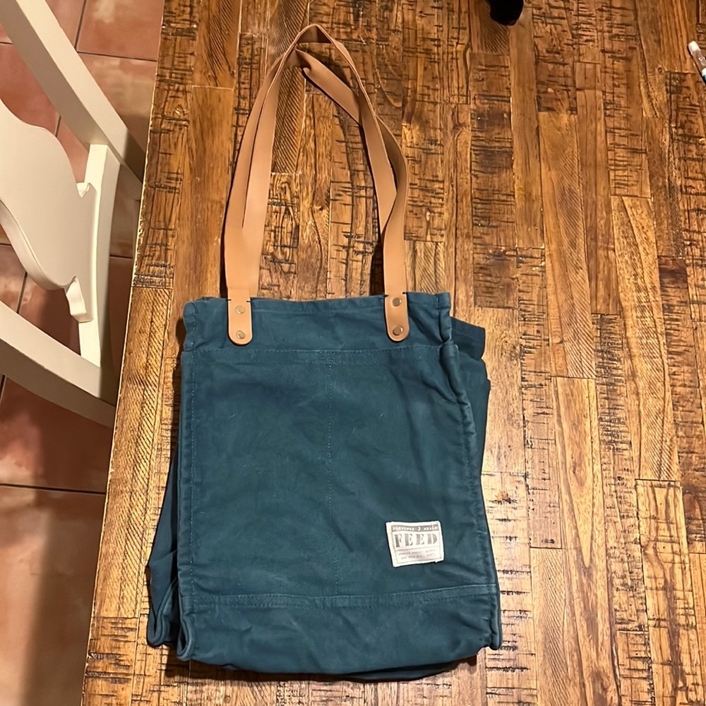 Feed bag